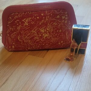 Carolina Herra Toilet Treat Bag